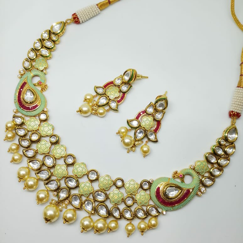 Kundan set