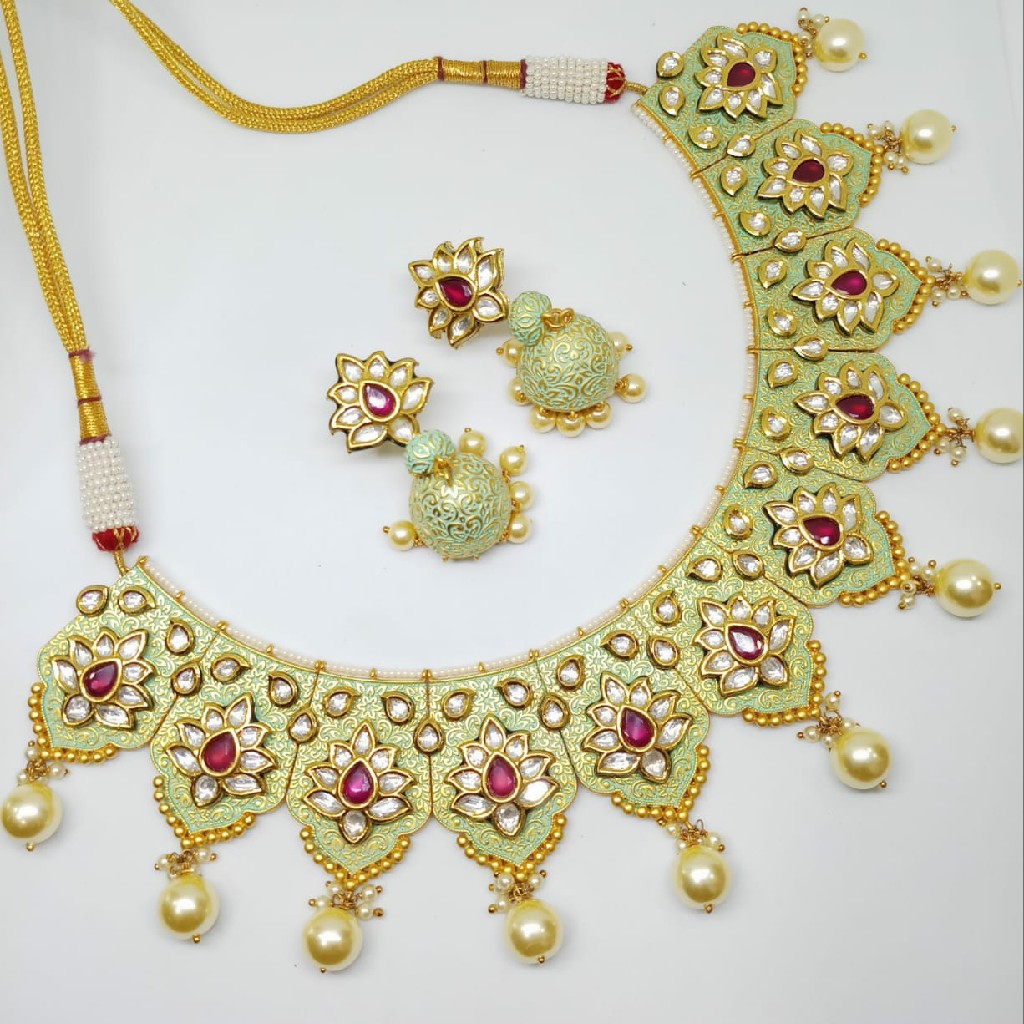 Kundan set