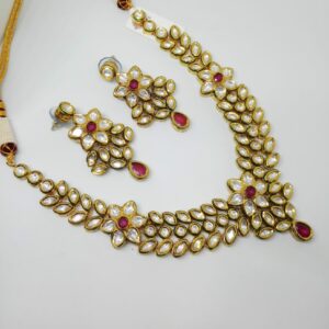 Kundan Set