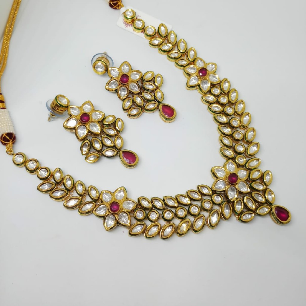 Kundan Set