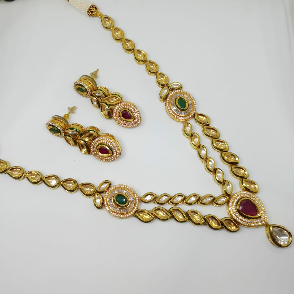 Kundan Set