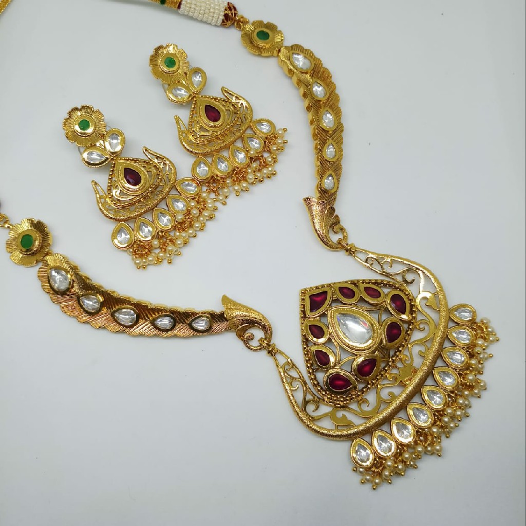 Kundan set