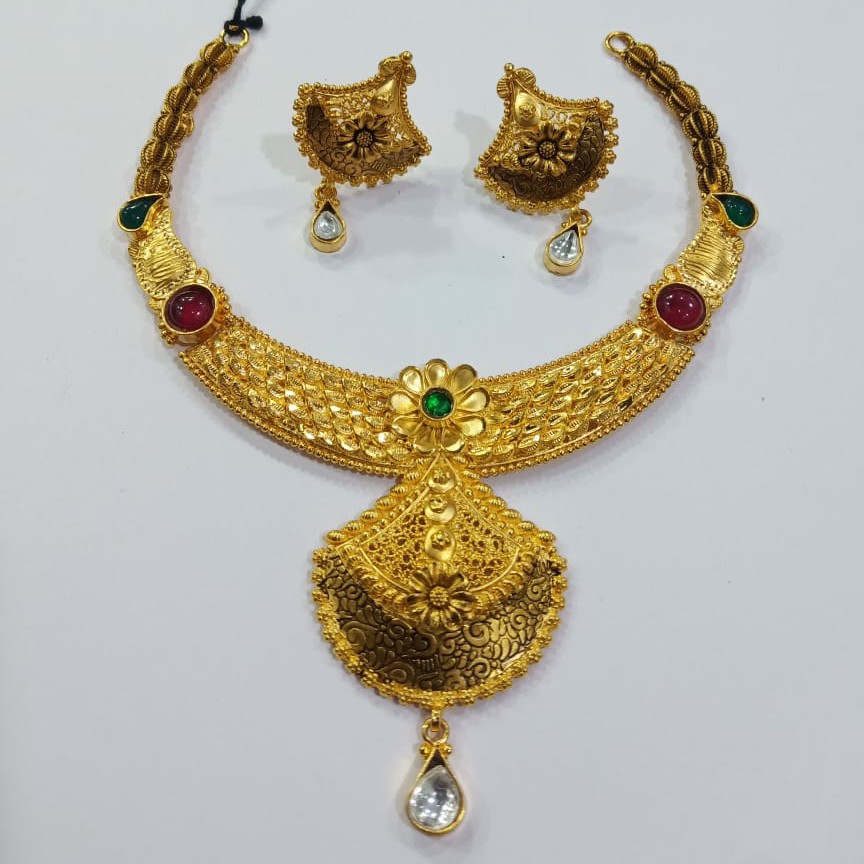 jadtar necklace set