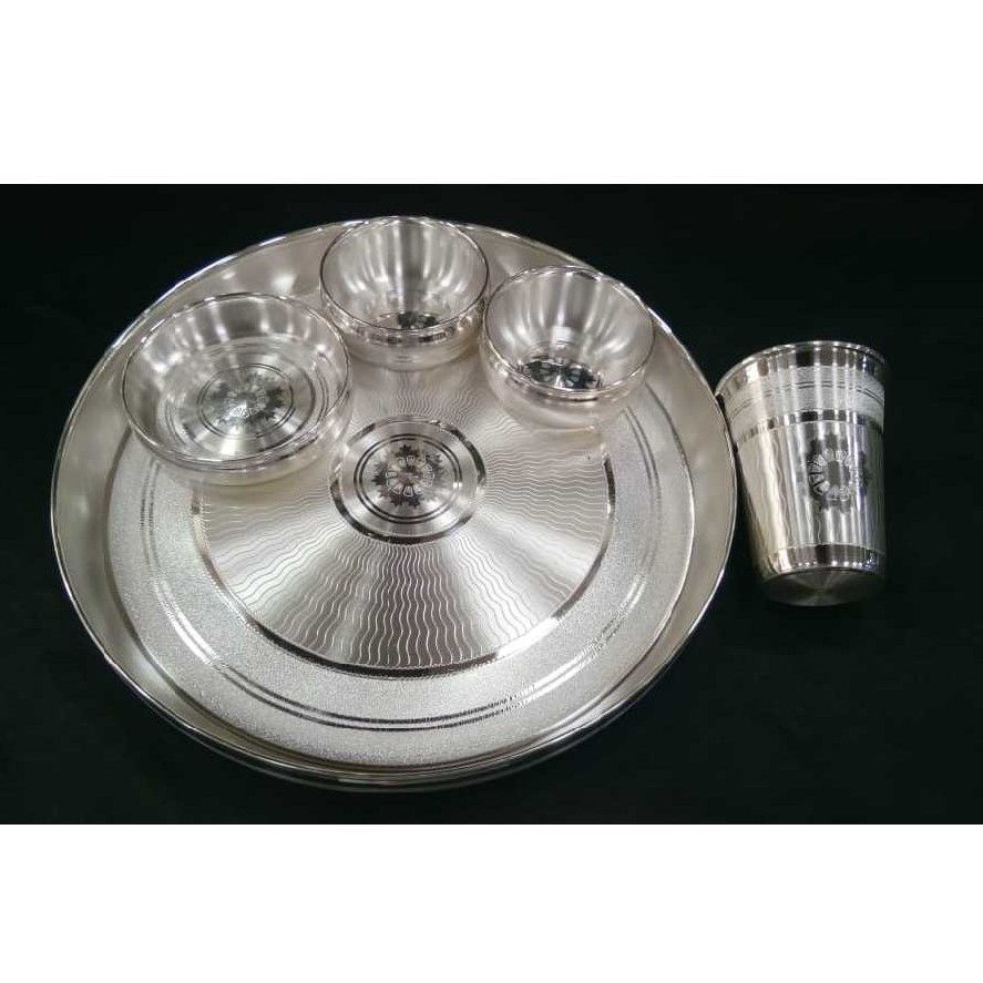 Silver dinner set