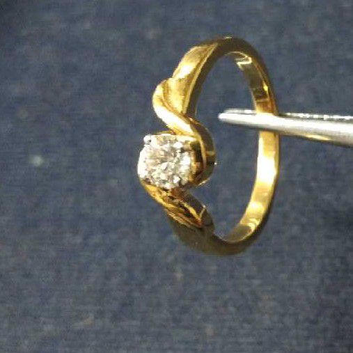 916 Gold Diamond Engagement Ring
