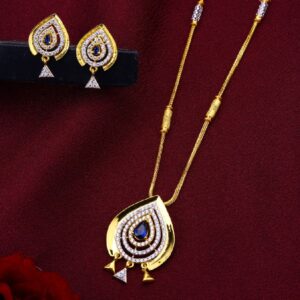 Gold New Design Ladies Pendant Set