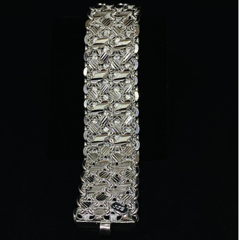 silver men's heavy design bracelet