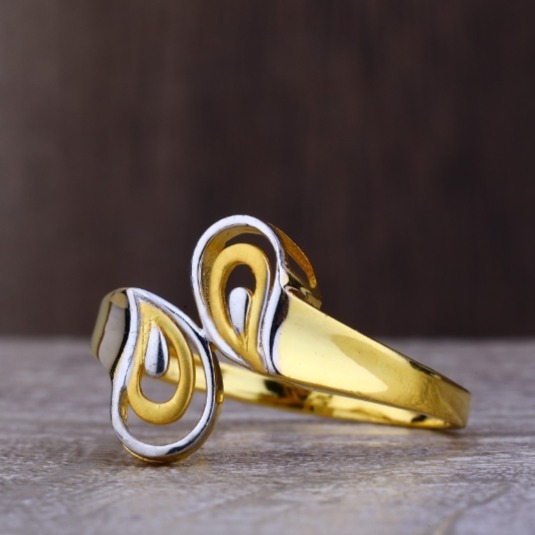 22 carat gold ladies rings RH-LR709