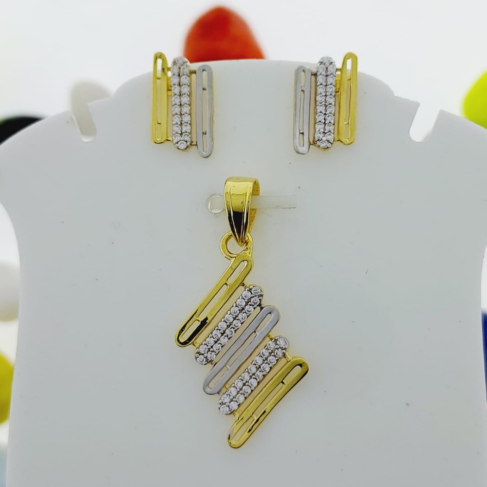 22 carat gold ladies pendants set RH-PS850