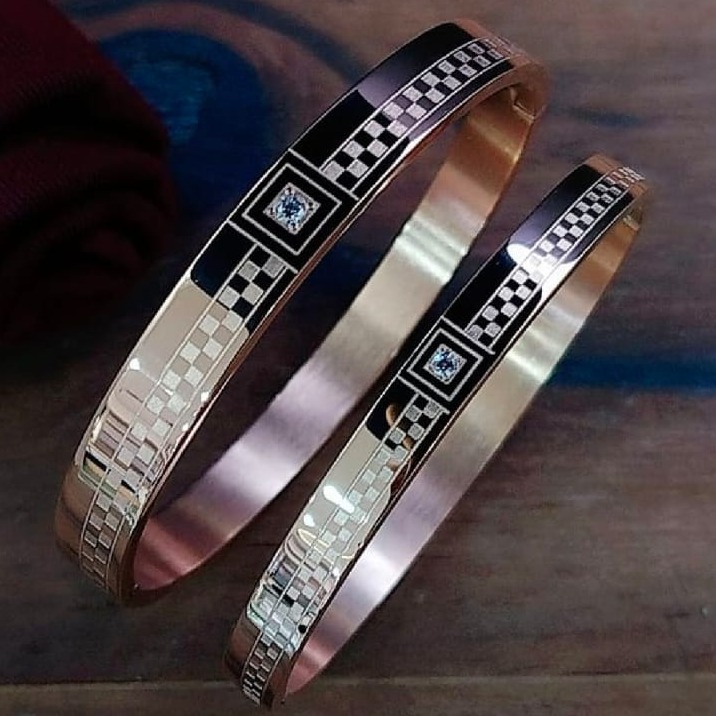22 carat gold couple bracelet RH-CB406