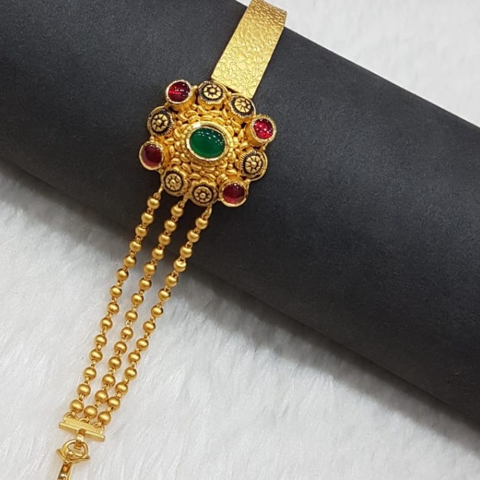 22 carat gold ladies bracelet RH-LB141