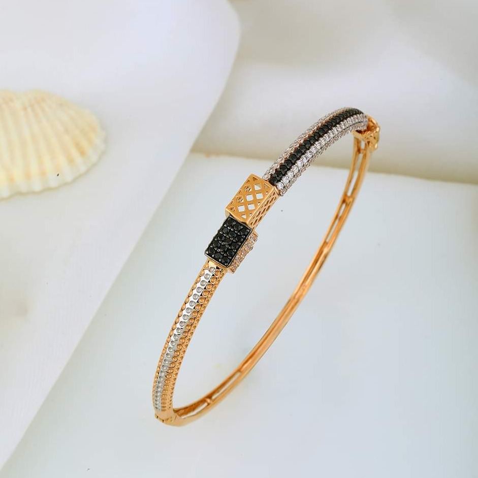 22 carat gold ladies bracelet RH-LB433