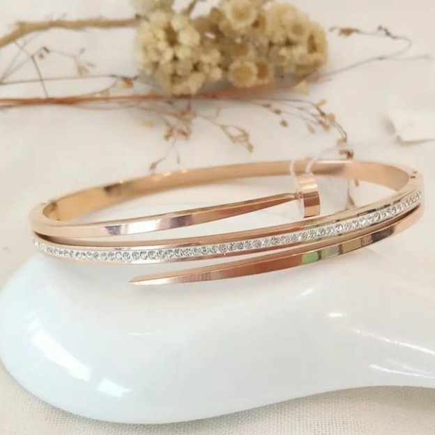 20k rose gold unique bracelet for women rh-lb905