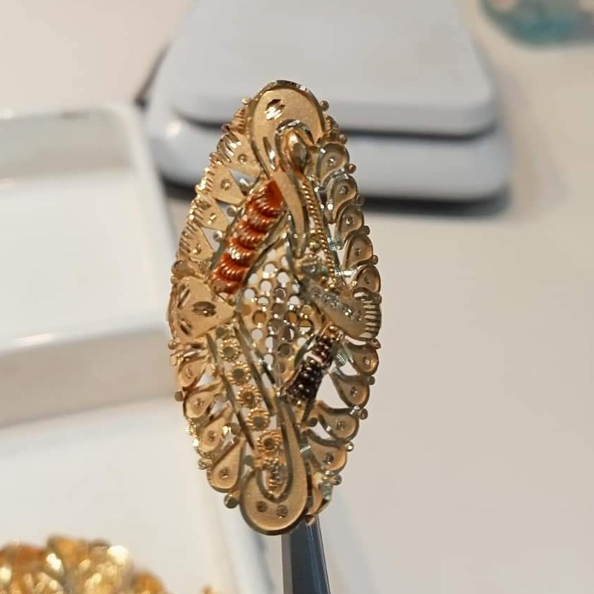 22 carat go0ld traditional ladies rings RH-LR822