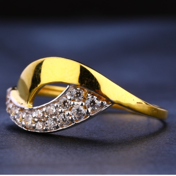 22 carat gold diamonds ladies rings RH-LR264