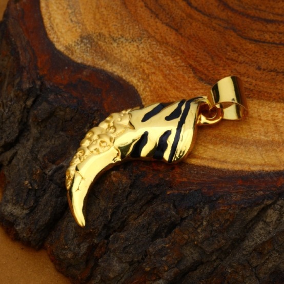 22 carat gold jion nakh pendants gents RH-GP585