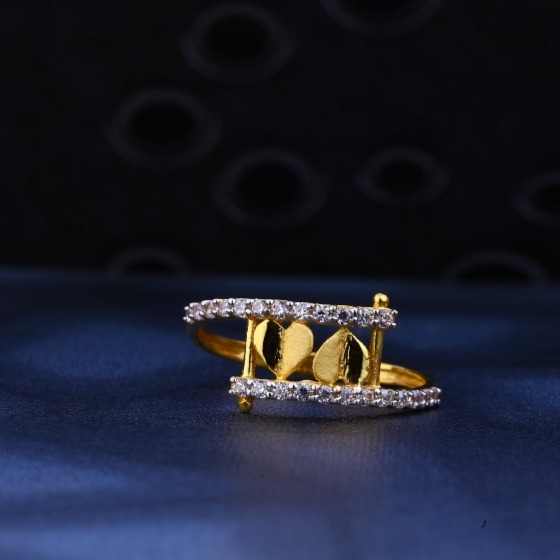 22 carat gold antique ladies rings RH-LR504