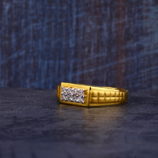 22 carat gold gents rings RH-GR398