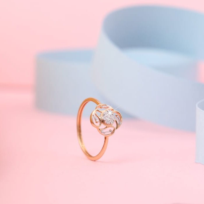 18 carat rose gold ladies rings RH-LS357