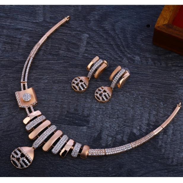 18 carat rose gold fancy ladies necklace set RH-NS344