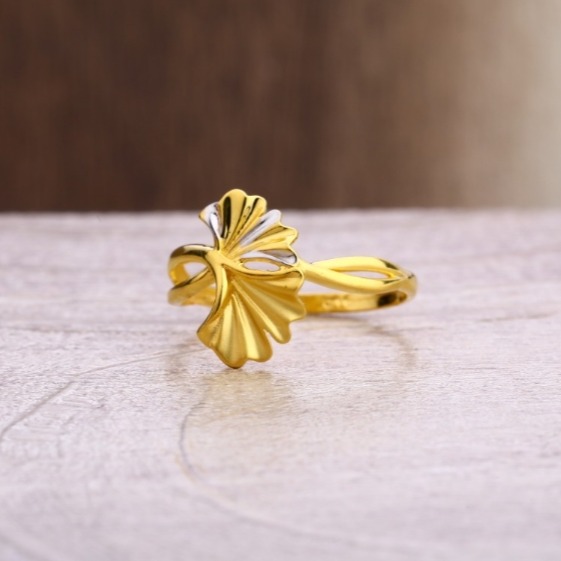 22 carat gold hallmark ladies rings RH-LR353