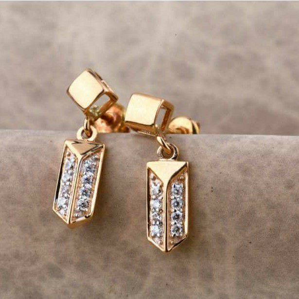 18 Carat Rose Gold Ladies Earrings RH-LE689