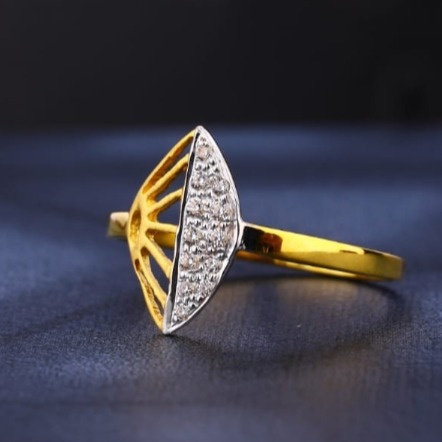 22 carat gold fancy ladies rings RH-LR668