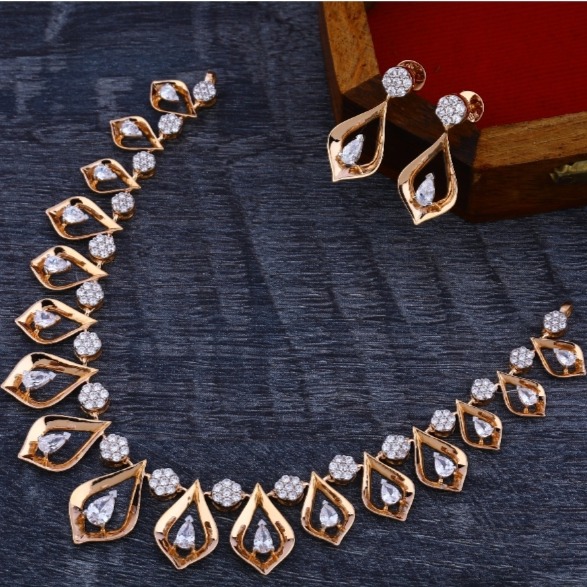 18 carat rose gold delicate diamond necklace set RH-NS566