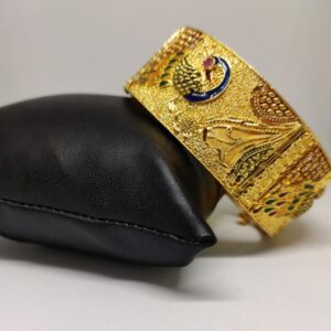 22 carat gold ladies single bangle RH-GB619
