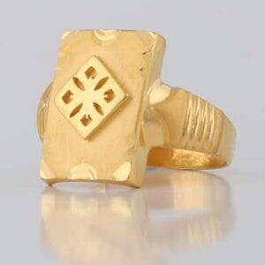 22 Carat gold GENTS FENCY RING RH-GR113
