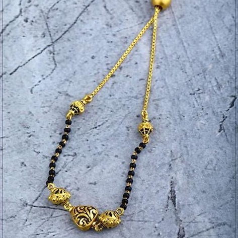 916 Gold Hand mangalsutra RH-HM48