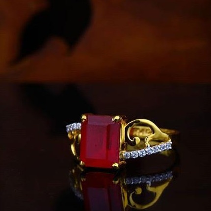 22Kt Gold Rubi Ladies Rings RH-LR55