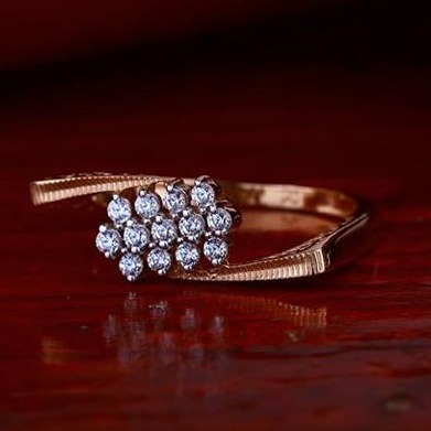 18Kt Rose gold Premium Ladies Ring RH-GR66