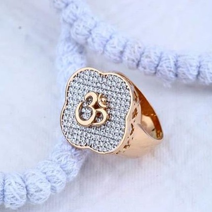 18Kt Rose gold Premium Gents Ring RH-GR56