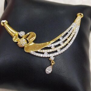 916 Gold 22kt Diamond Mangalsutra Pendal RH-MSP28
