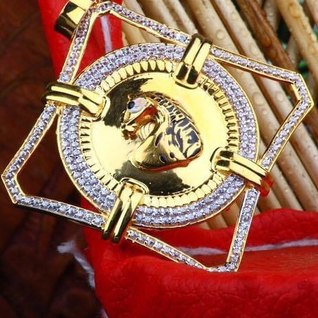 916 Gold Horse Desgin Chain Pendal RH-CP002
