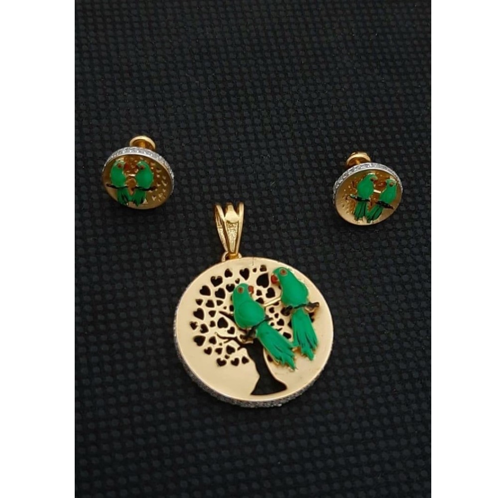 916 Gold Exclusive Parrot Design Pendant Set For Women RH-PS001