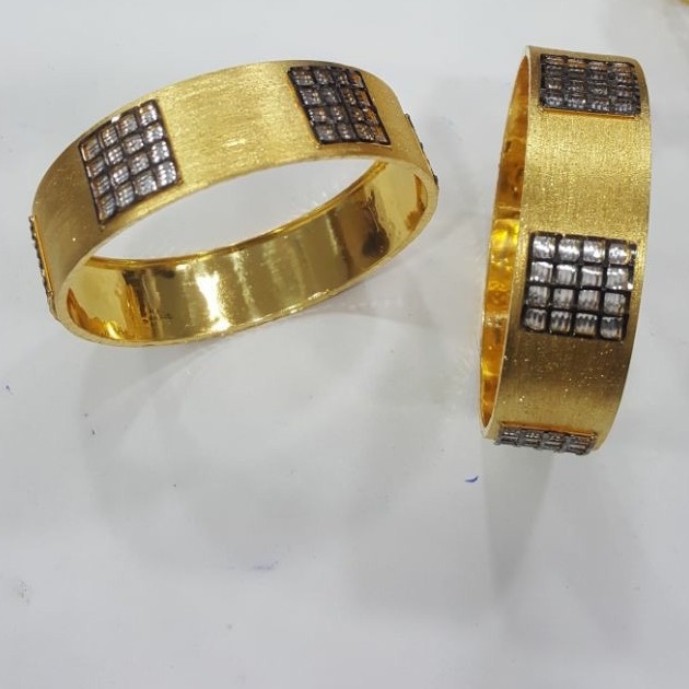916 gold Oxidized patala