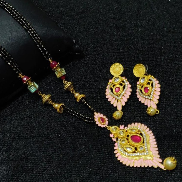 916 gold mother Pearl Design mangalsutra with Earrings