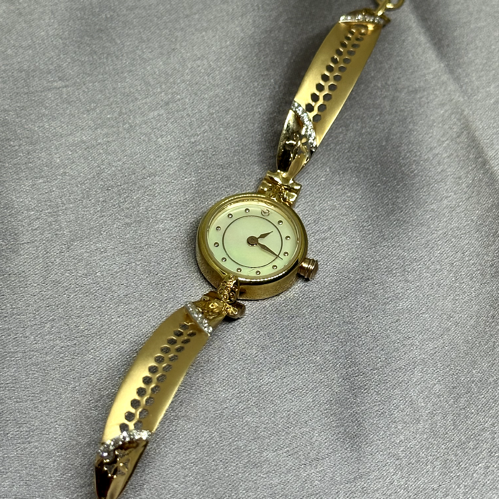 Gold 18k Ladies Watch - Image 3
