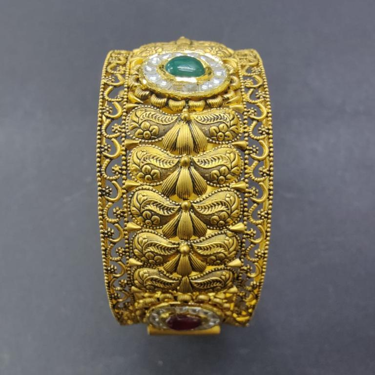 GOLD 22k ANTIQUE JADTAR BANGLE - Image 2