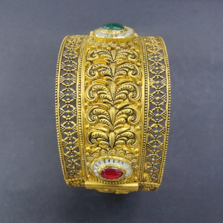 GOLD DESIGNER MODERN ANTIQUE BANGLE SET - Image 2