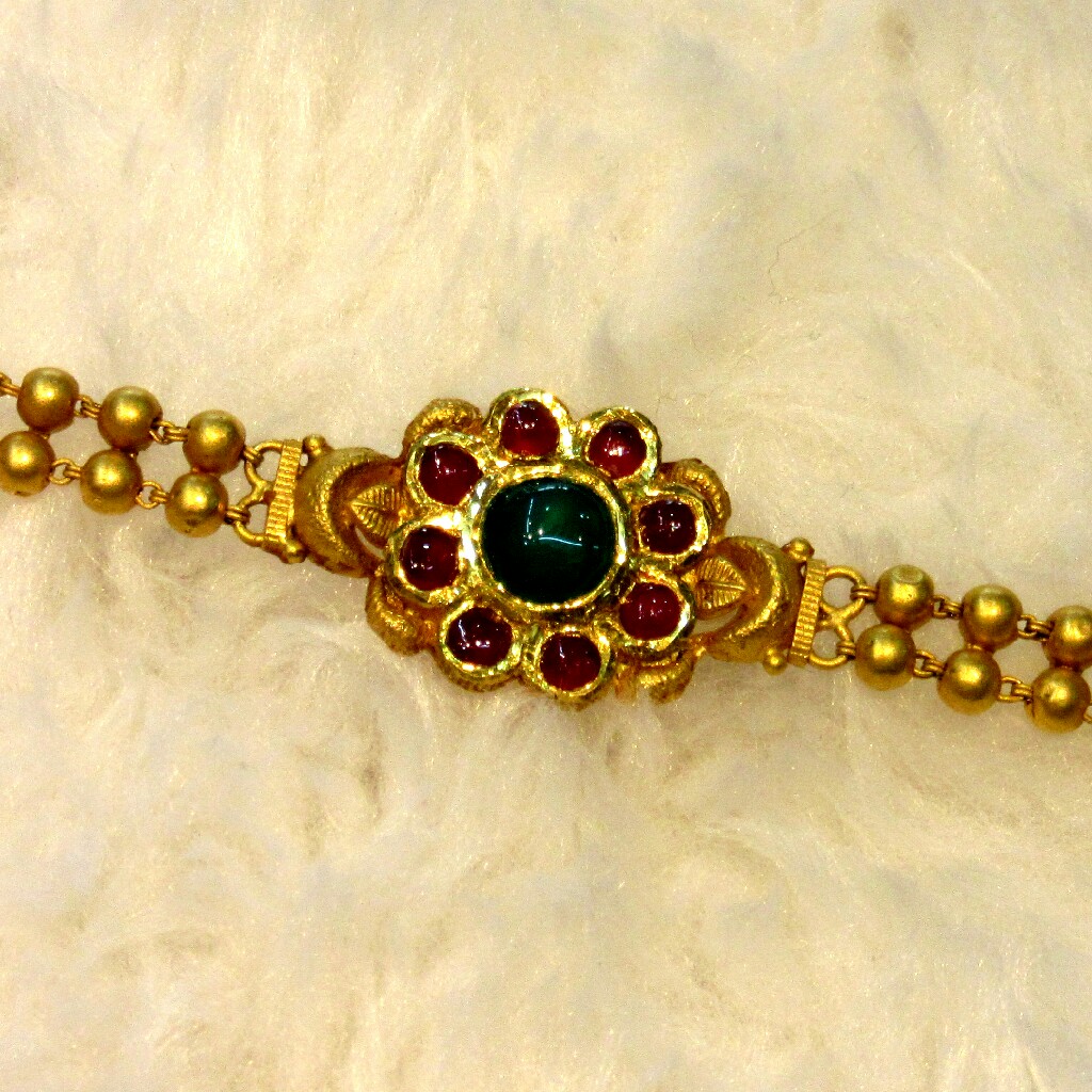 22k Hallmark Jadtar Antique Bracelet - Image 2