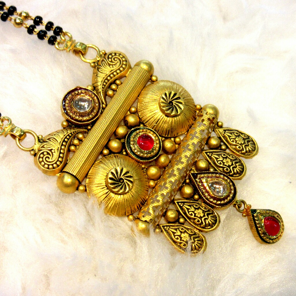 22k 916 jadtar mangalsutra - Image 2