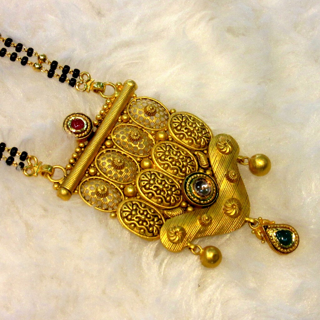 22k gold hallmark jadtar mangalsutra - Image 2