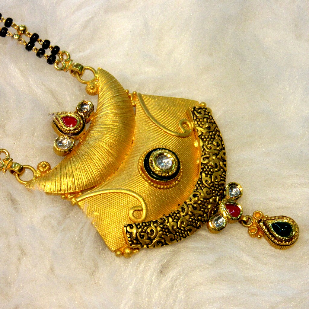 Gold 22k classic jadtar mangalsutra - Image 2