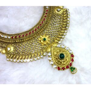 22k gold jadtar bridal set