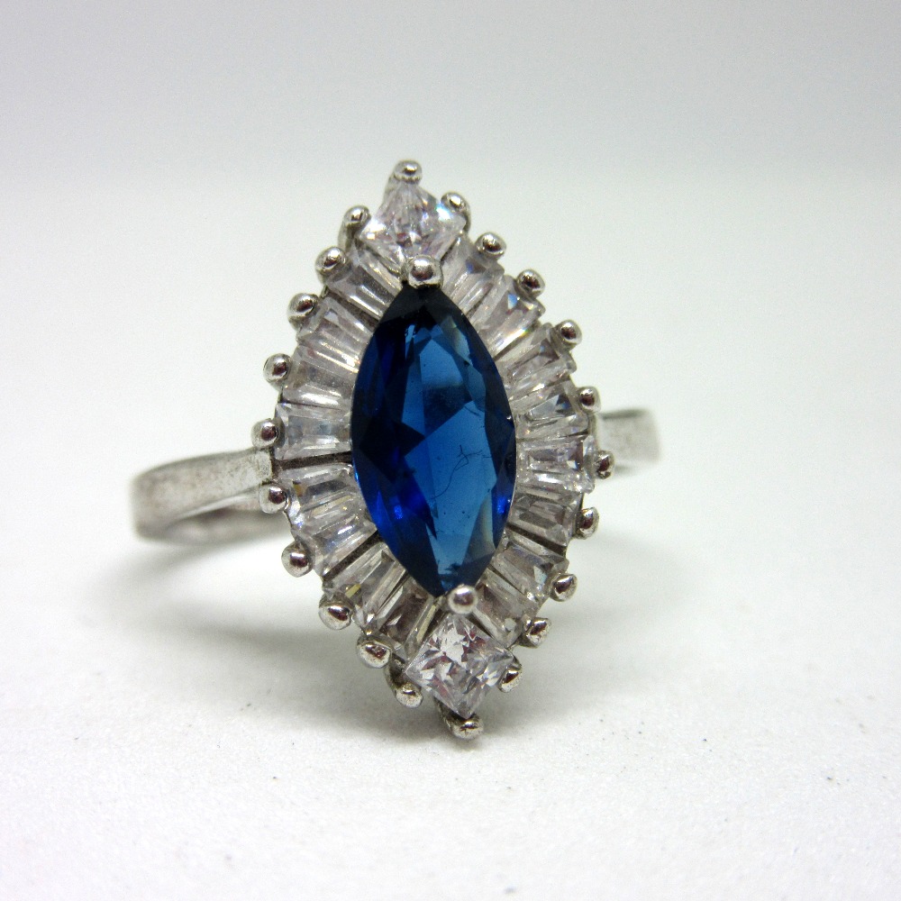Silver 925 marquise shape blue stone ring sr925-178