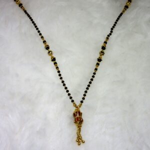 Gold classic meena mangalsutra dokiya