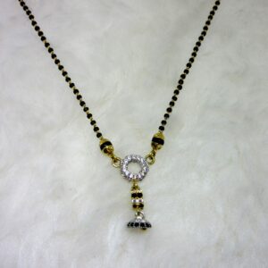 Gold fancy classic mangalsutra dokiya